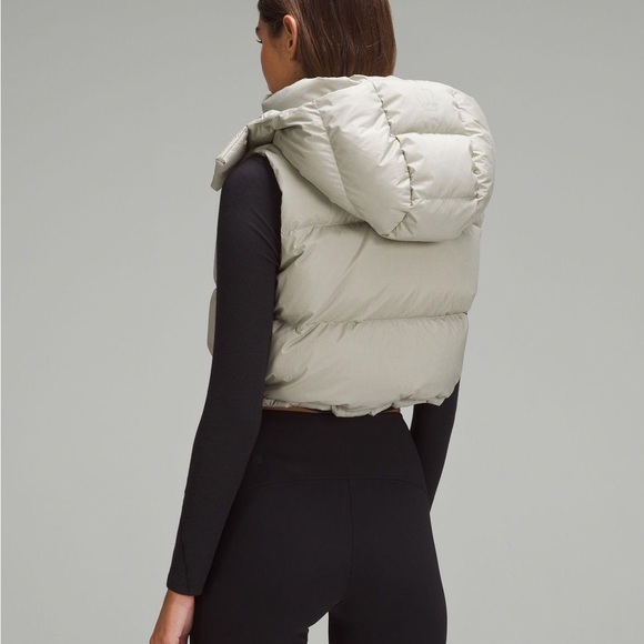 Heathered Raw Linen Wunder Puff Super-Cropped Vest - Picture 2 of 14